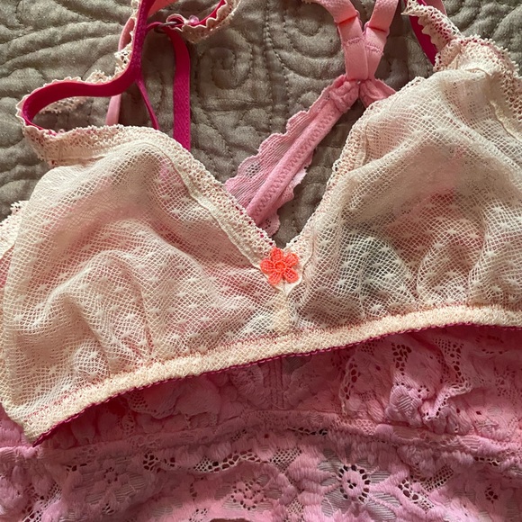 Bundle - Picture 7 of 7